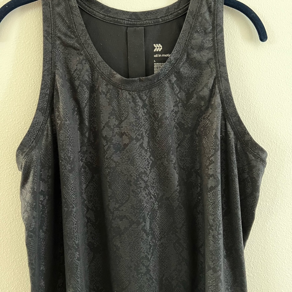 All in Motion snake print top - large